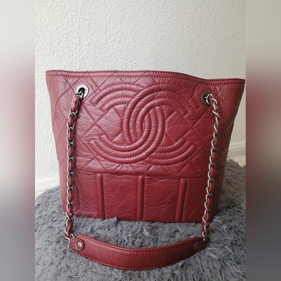 CHANEL Handbags - Chanel Vintage tote bag